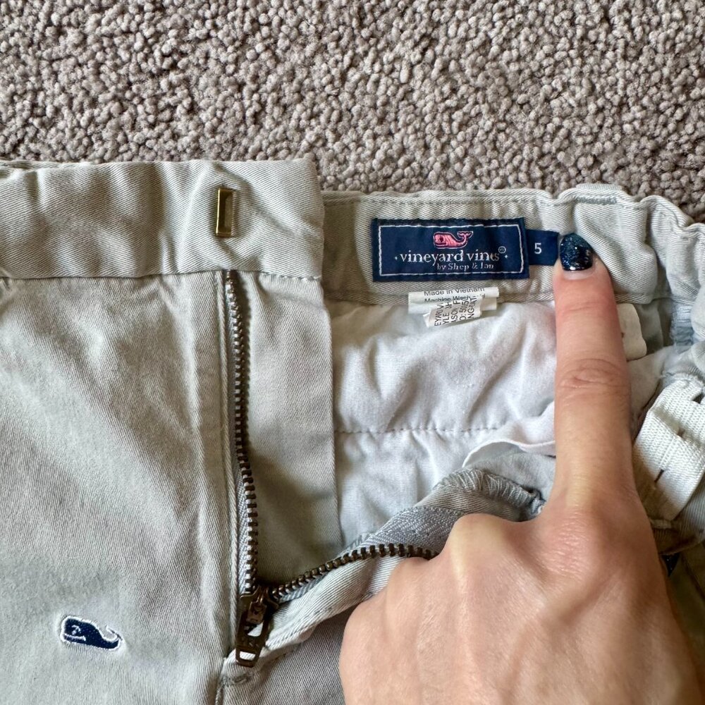 Vineyard Vines Boys Breaker Embroidered Whale Shorts 5T - Picture 3 of 3